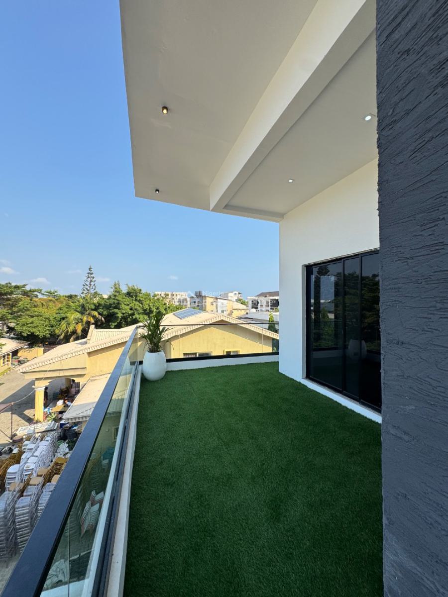 Luxurious 5 Bedroom Triplex Home with Private Cinema and Swimming Pool, Alpha Beach Road, Lekki Phase 2, Lekki, Lagos, Detached Duplex for Sale