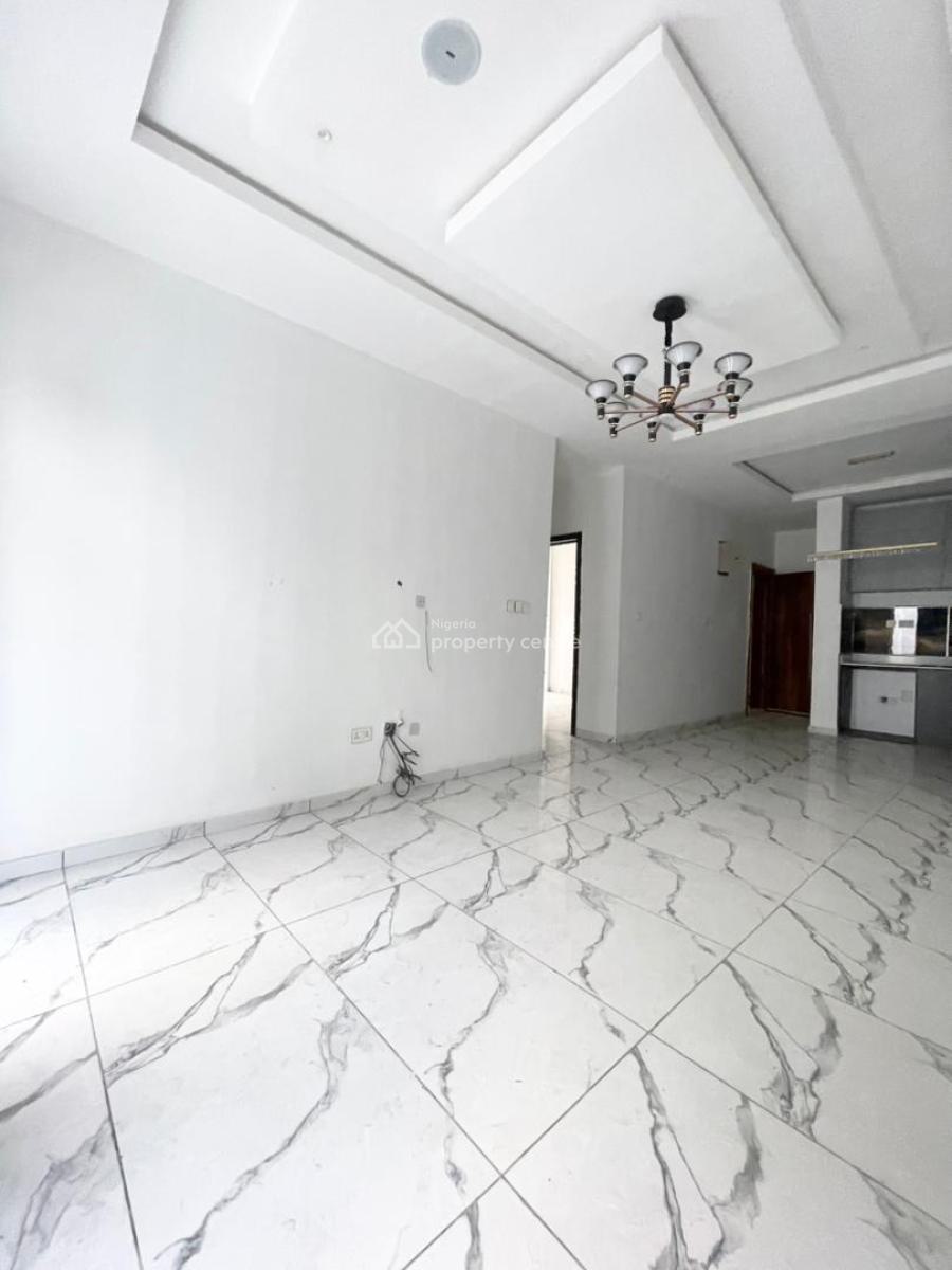 Lovely 2 Bedroom Serviced Apartment in a Secure Estate, Ologolo, Lekki, Lagos, Flat / Apartment for Sale