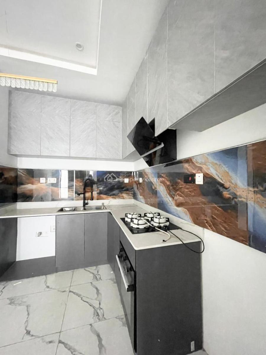 Lovely 2 Bedroom Serviced Apartment in a Secure Estate, Ologolo, Lekki, Lagos, Flat / Apartment for Sale