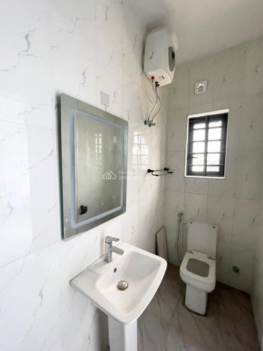 Lovely 2 Bedroom Serviced Apartment in a Secure Estate, Ologolo, Lekki, Lagos, Flat / Apartment for Sale