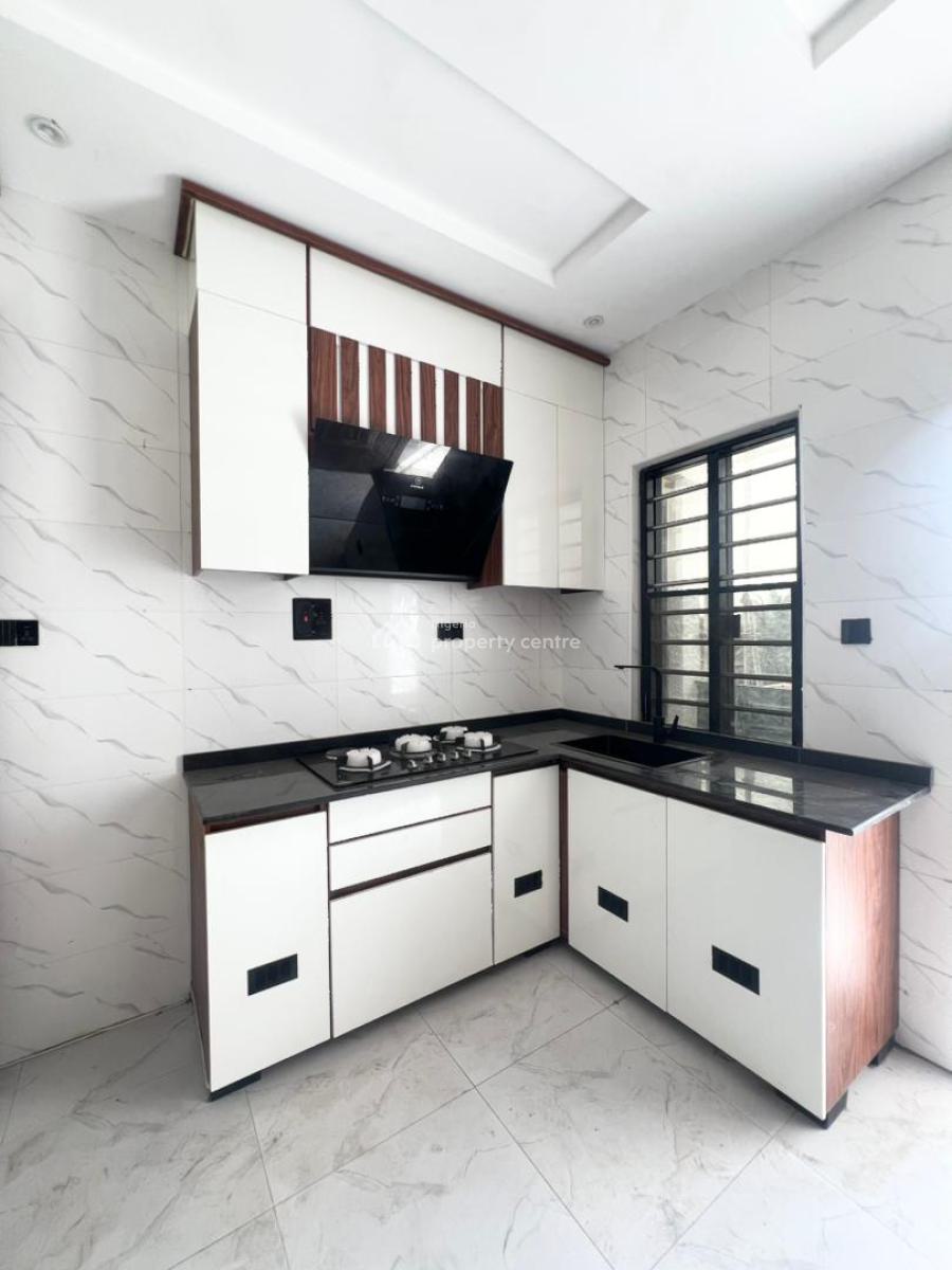 Luxury 2 Bedroom Apartment in a Secure Estate, Igbo Efon, Lekki, Lagos, Flat / Apartment for Sale