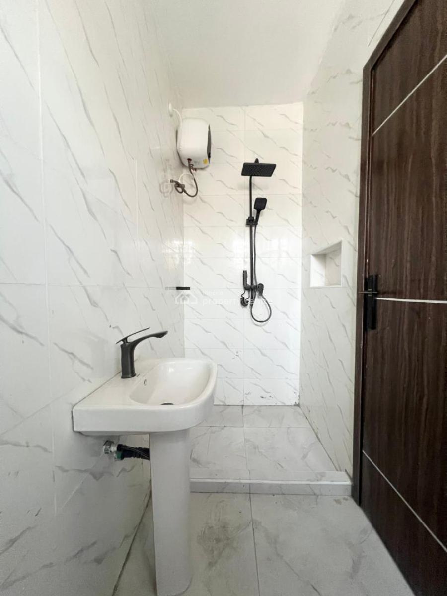 Luxury 2 Bedroom Apartment in a Secure Estate, Igbo Efon, Lekki, Lagos, Flat / Apartment for Sale