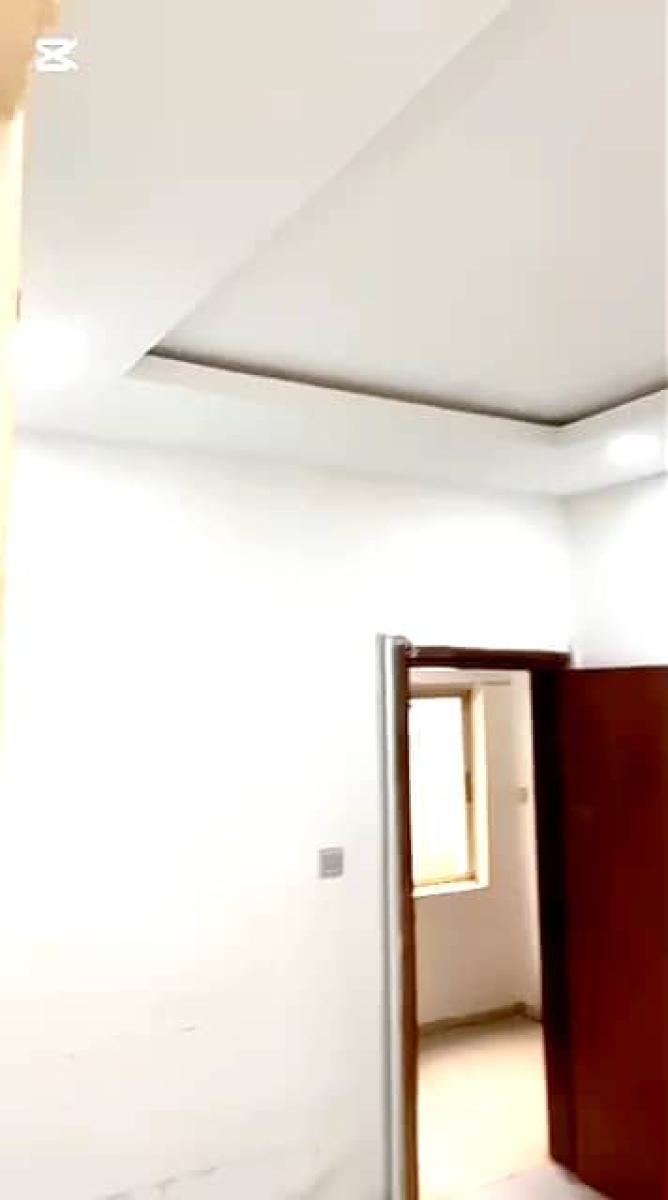 Serviced Room and Parlour Self Contained Apartment, Off Bourdilon, Ikoyi, Lagos, Mini Flat (room and Parlour) for Rent