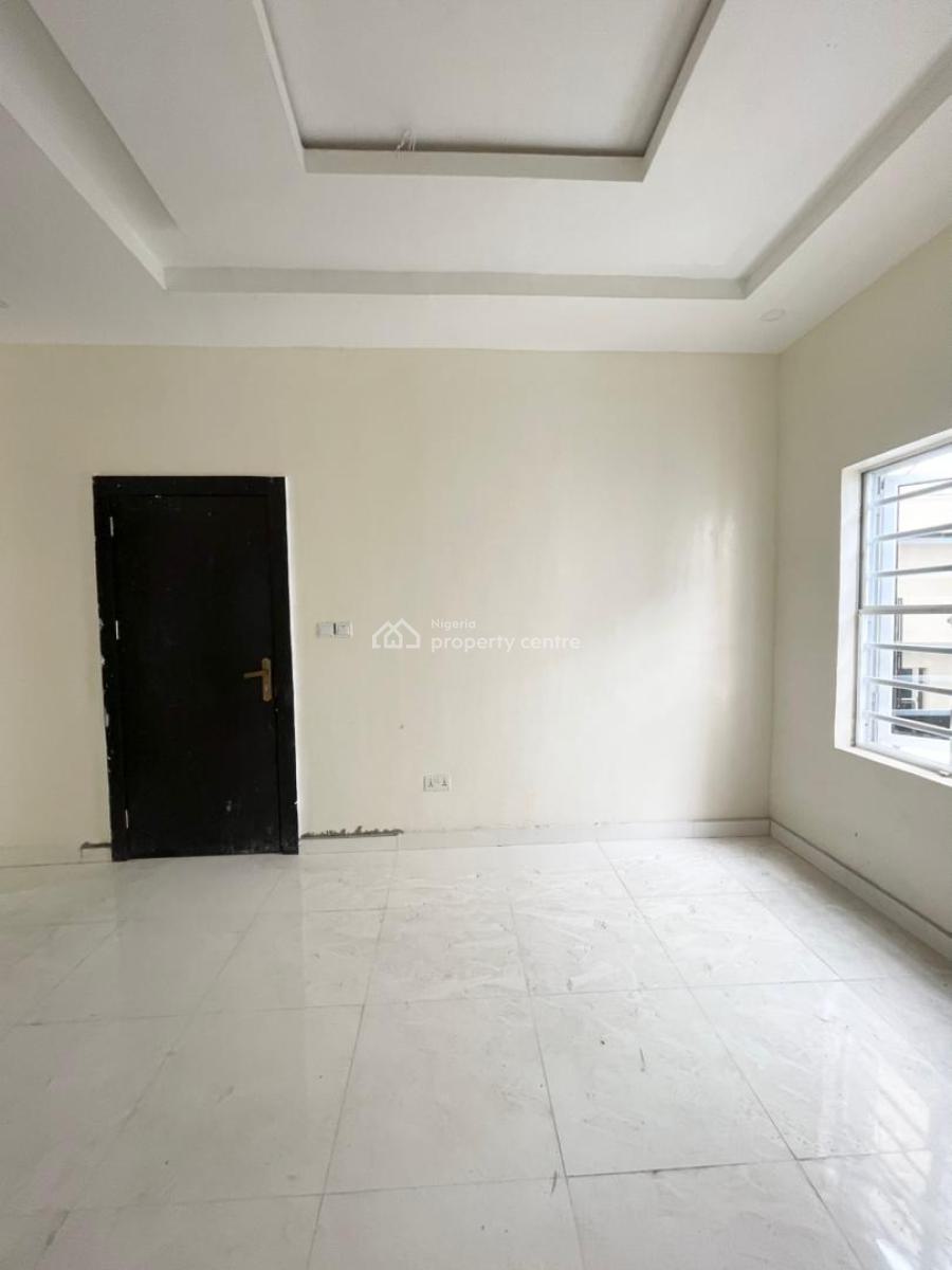 Luxurious 2 Bedroom Apartment in a Secure Estate, Ikota, Lekki, Lagos, Flat / Apartment for Sale