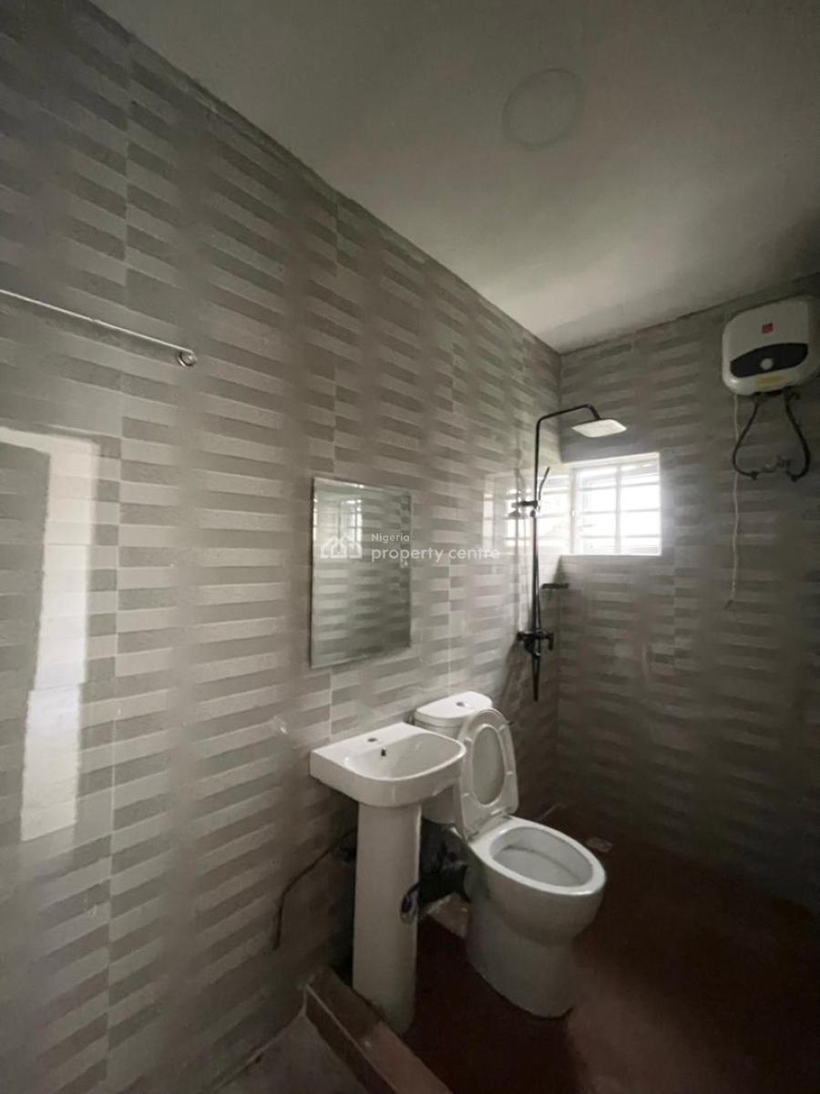 Luxurious 2 Bedroom Apartment in a Secure Estate, Ikota, Lekki, Lagos, Flat / Apartment for Sale