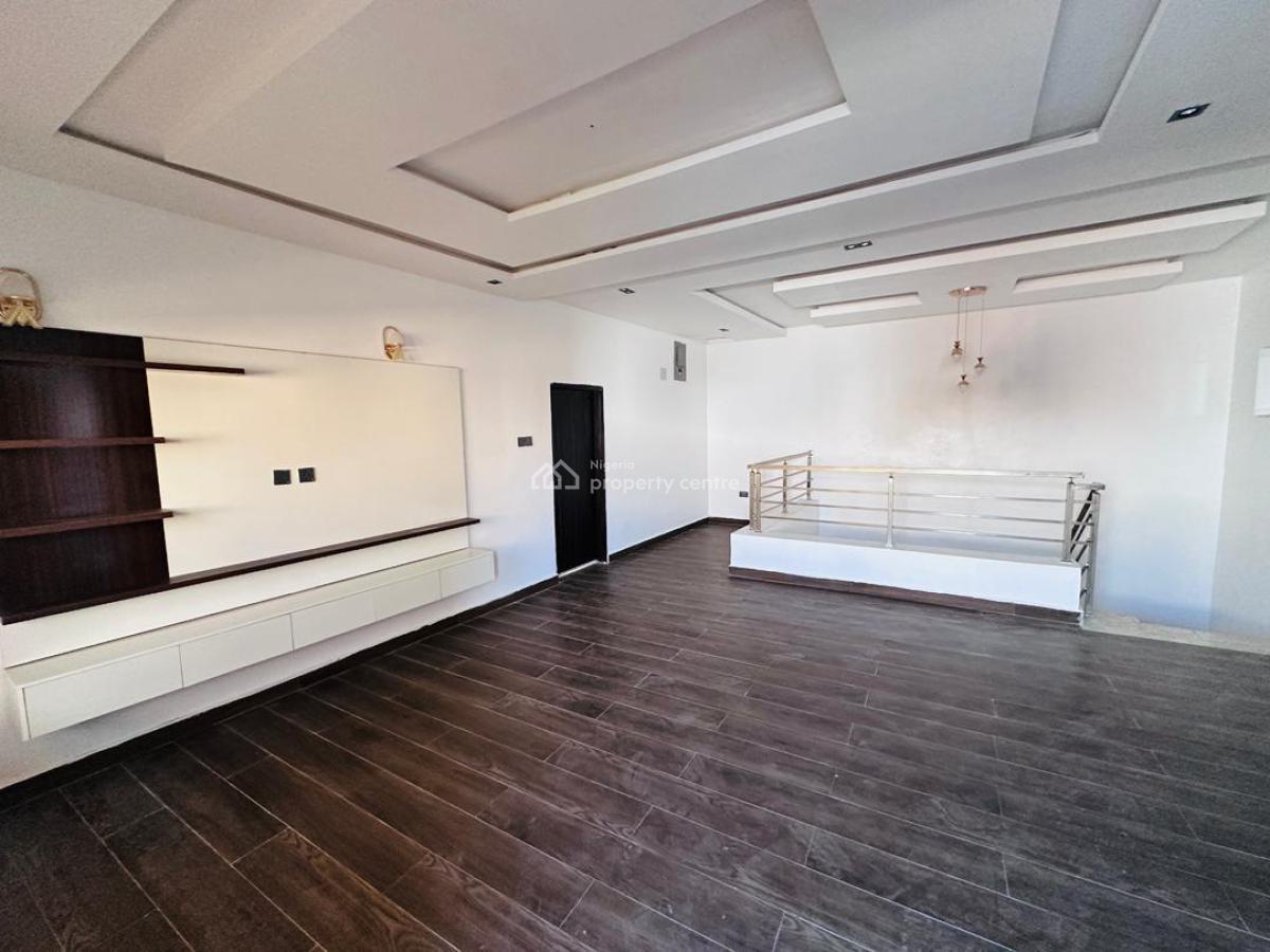 Well Finished 4 Bedrooms Semi-detached Duplex with Bq, Life Camp, Abuja, Semi-detached Duplex for Sale