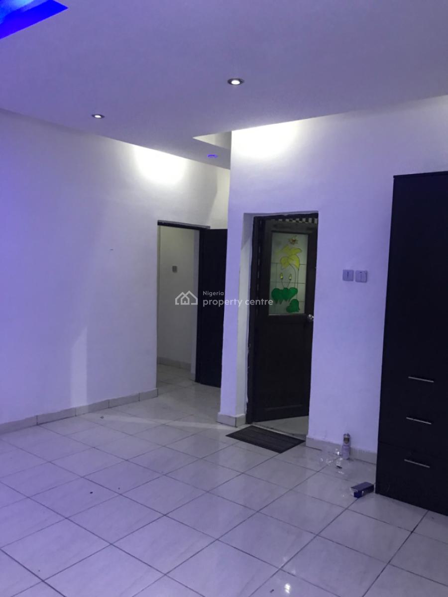 Luxury 3 Bedroom Apartment with Excellent Facility, Blenco Road, Ajah, Lagos, Flat / Apartment for Rent