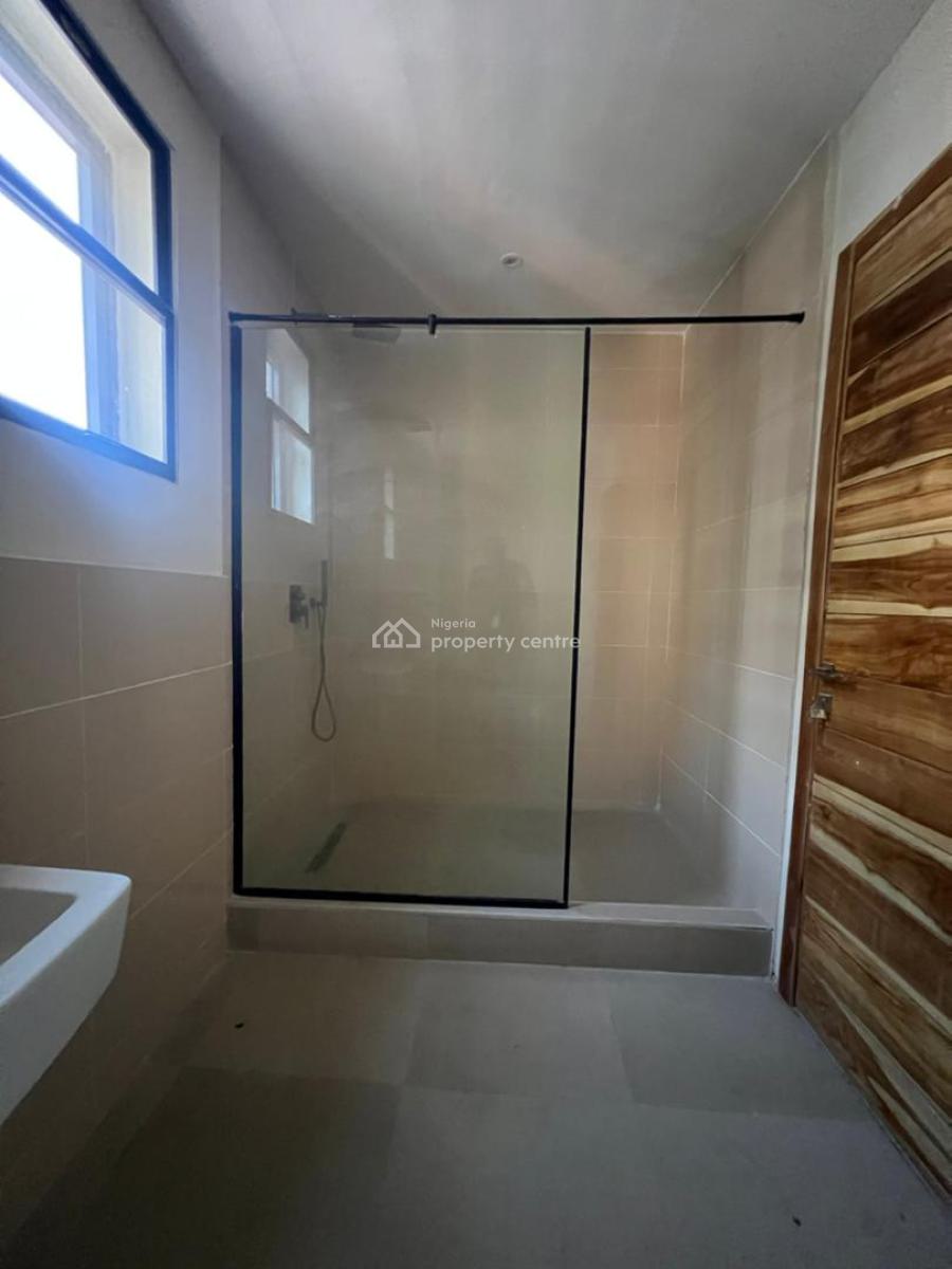 3 Bedroom Apartment with Swimming Pool, Gym & Elevator, Lekki Phase 1, Lekki, Lagos, Flat / Apartment for Sale