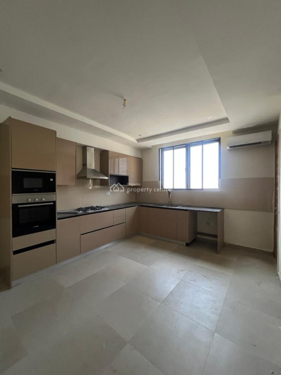 3 Bedroom Apartment with Swimming Pool, Gym & Elevator, Lekki Phase 1, Lekki, Lagos, Flat / Apartment for Sale