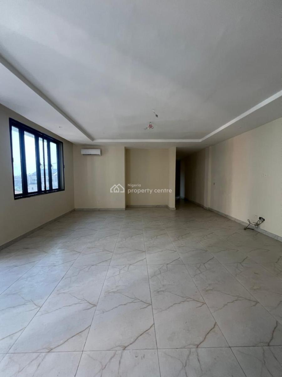 3 Bedroom Apartment with Swimming Pool, Gym & Elevator, Lekki Phase 1, Lekki, Lagos, Flat / Apartment for Sale