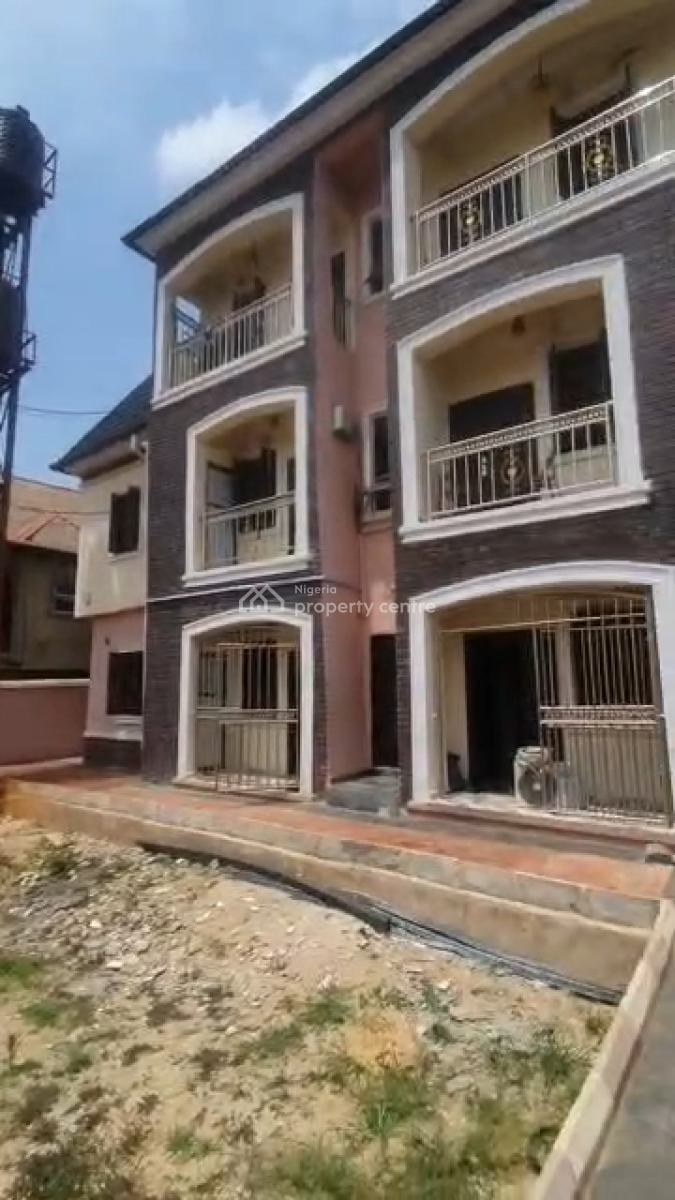 a Clean 2 Rooms & a Parlour, Festac Extension, Amuwo Odofin, Lagos, Flat / Apartment for Rent