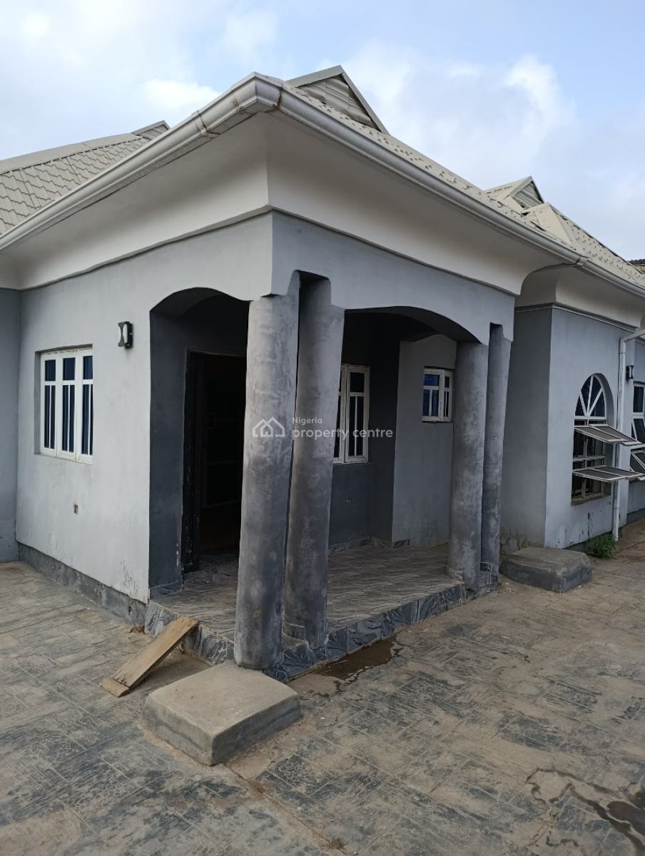3 Bedroom Full Pop Self Compound Bungalow, Gastab Area, Iyana Ajia, Alakia, Ibadan, Oyo, Detached Bungalow for Rent
