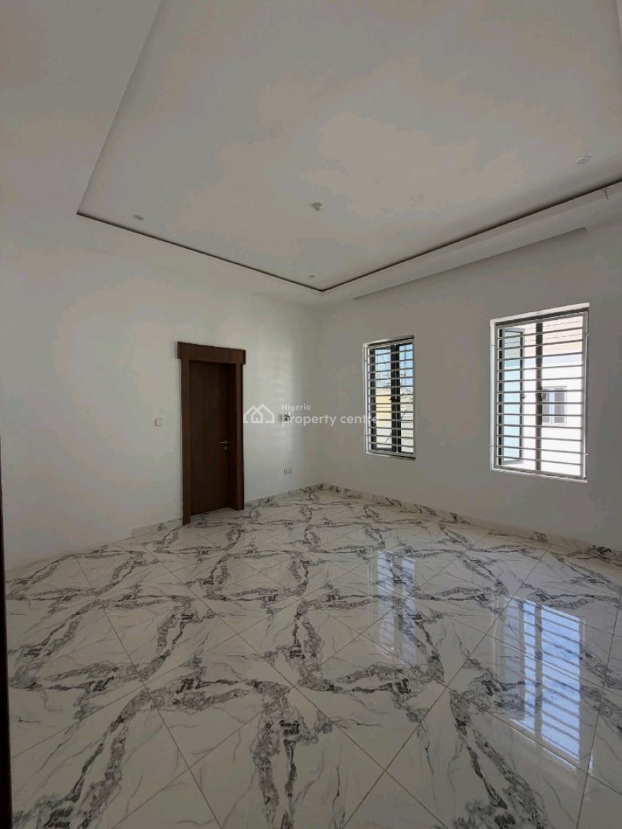 7 Bedroom Mansion, Gwarinpa, Abuja, House for Sale