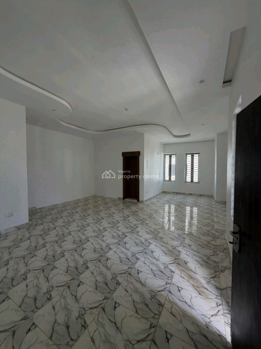 7 Bedroom Mansion, Gwarinpa, Abuja, House for Sale