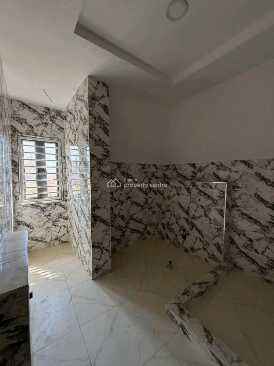 7 Bedroom Mansion, Gwarinpa, Abuja, House for Sale