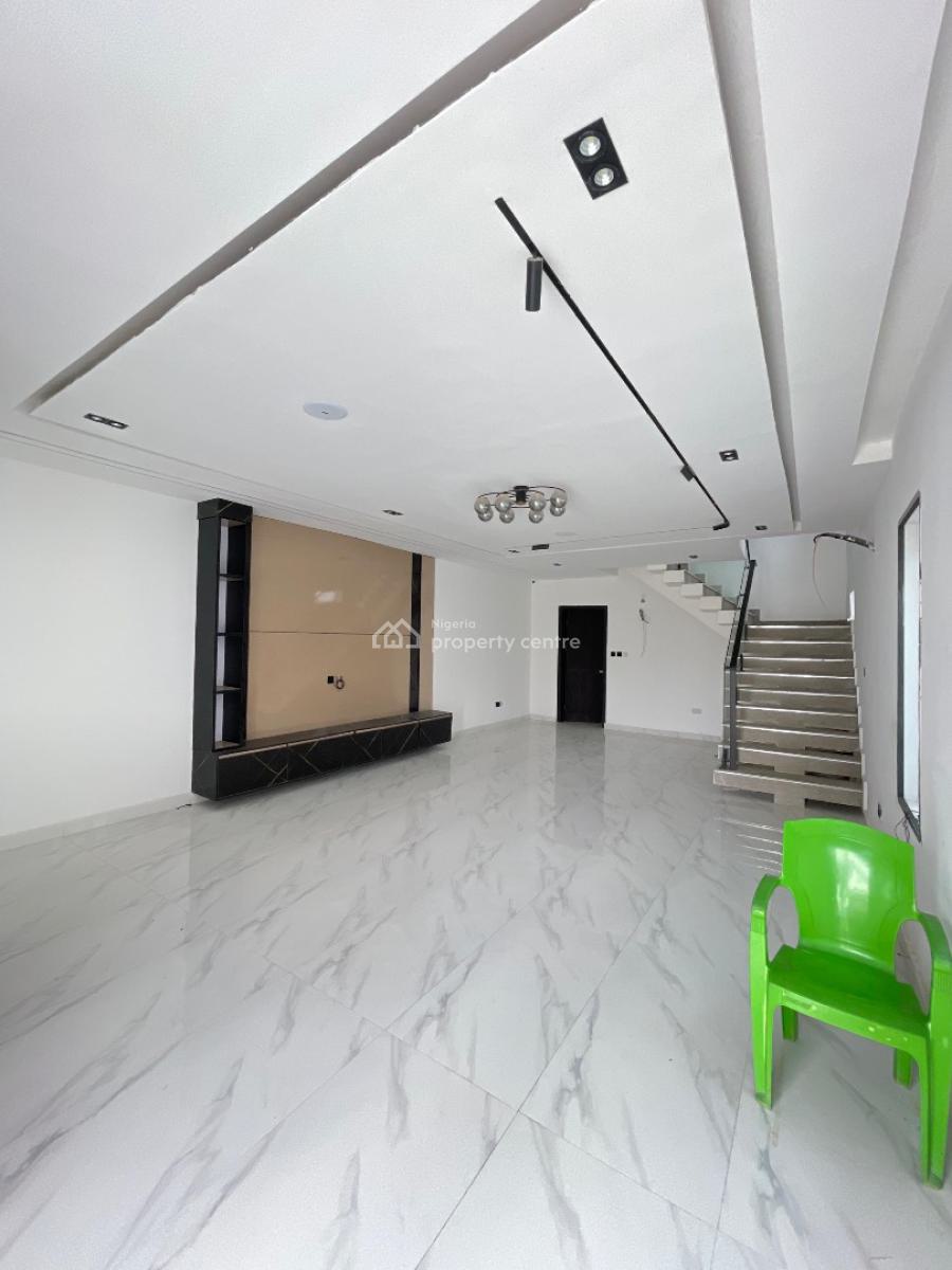 Well Built 4 Bedroom Semi Detaced with Bq in a Serene Environment, Lekki Phase 1, Lekki, Lagos, Semi-detached Duplex for Sale