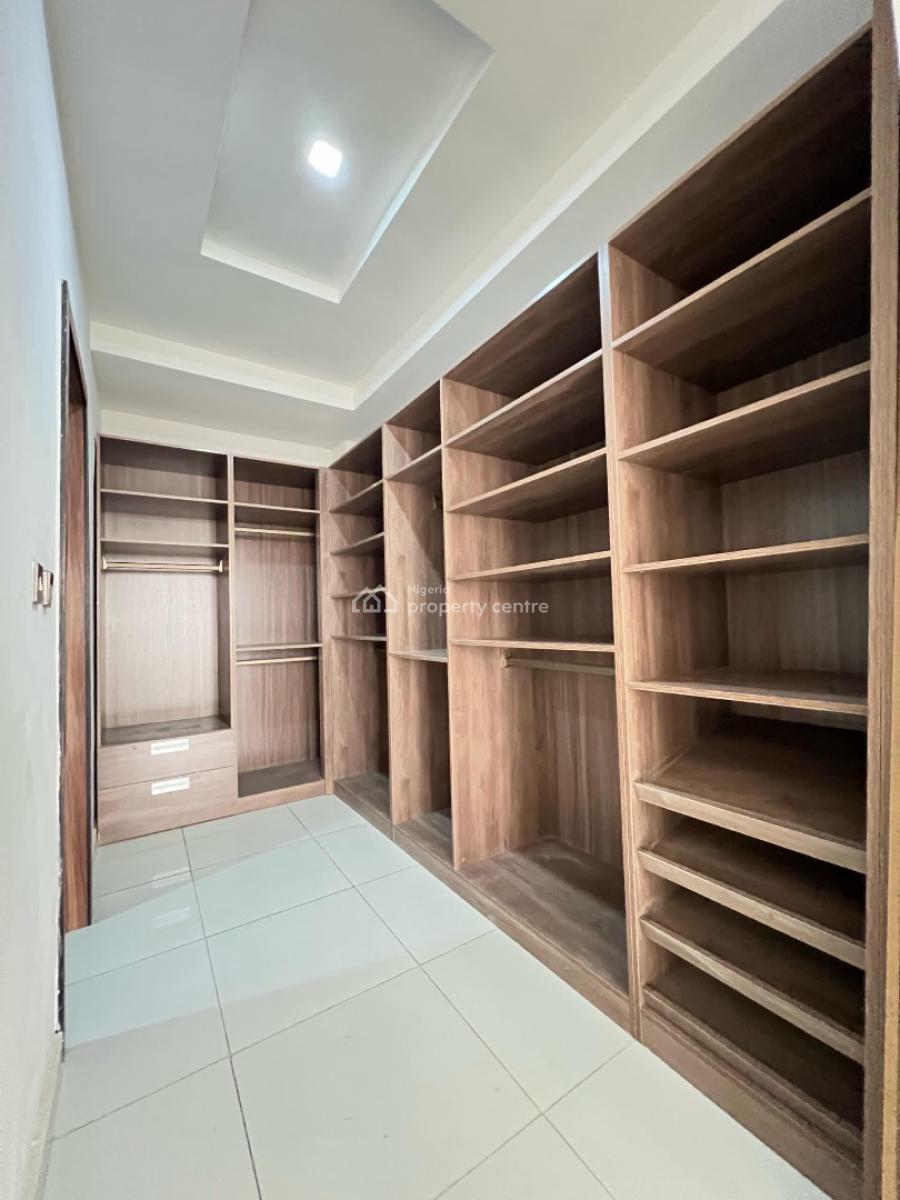 Spacious 4 Bedroom Penthouse with Pool, Gym and Elevator, Open Terrace, Ikate Elegushi, Lekki, Lagos, Flat / Apartment for Sale