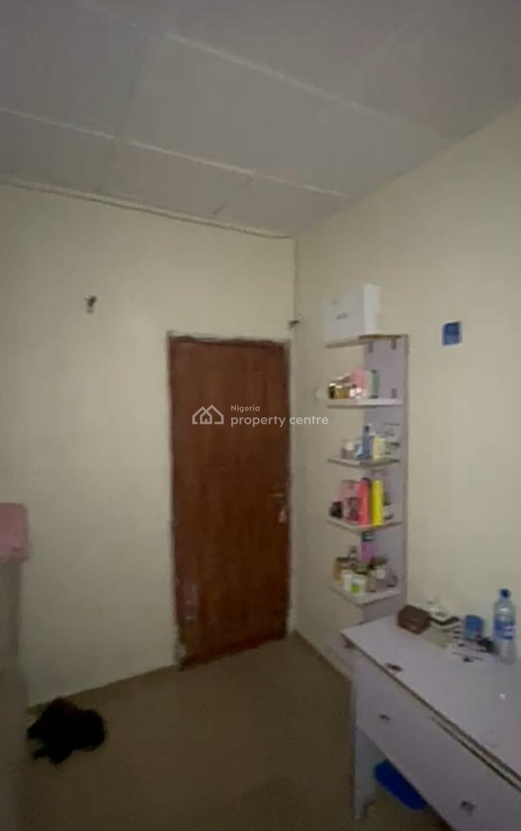 Standard Bedroom in a Shared Apartment { Video Available}, Abraham Adesanya, Ajah, Lagos, Self Contain (single Rooms) for Rent