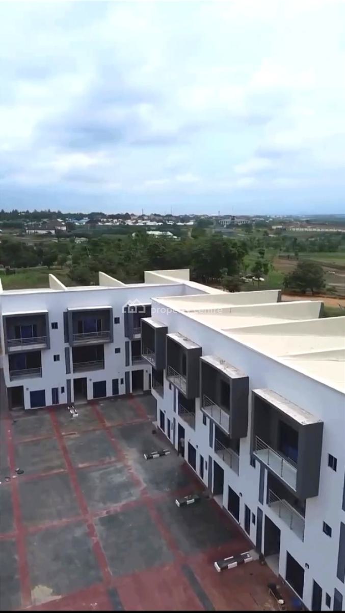 4 Bedrooms Terrace Duplex with Bq, Gaduwa, Abuja, Terraced Duplex for Rent