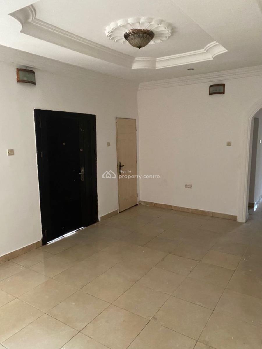 Clean 3 Bedroom Flat Apartment, By Omole Phase 2, Olowora, Magodo, Lagos, Flat / Apartment for Rent