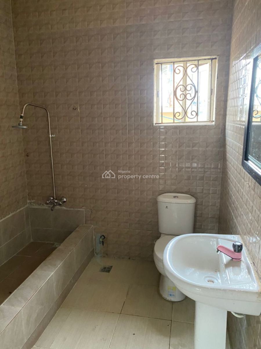 Clean 3 Bedroom Flat Apartment, By Omole Phase 2, Olowora, Magodo, Lagos, Flat / Apartment for Rent