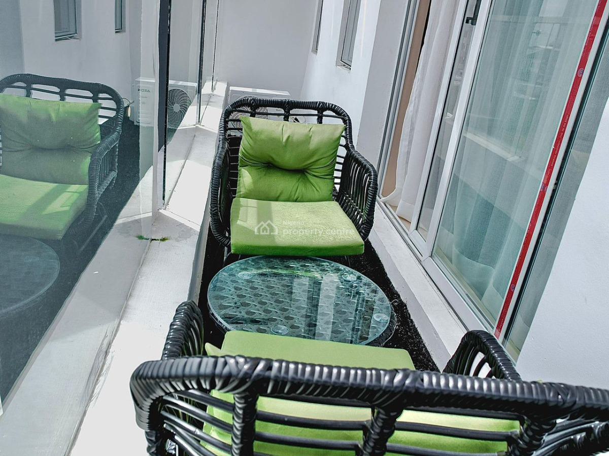 Luxurious 2 Bedroom with Swimming Pool, Freedom Way, Lekki Phase 1, Lekki, Lagos, Flat / Apartment Short Let