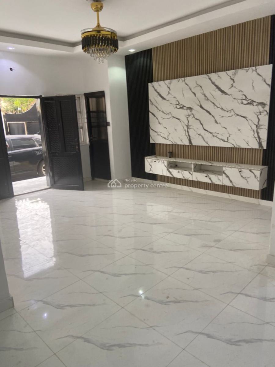 Beautiful 3 Bedroom Flat Apartment, Magodo Phase 1, Gra Phase 1, Magodo, Lagos, Flat / Apartment for Rent