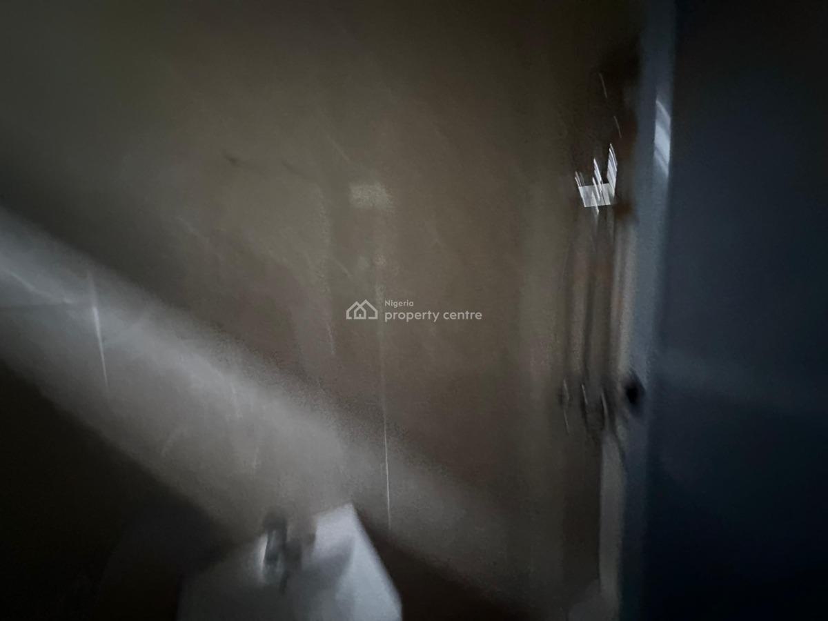 2 Bedroom Flat, Off International Airport Road Ajao Estate, Isolo, Lagos, Flat / Apartment for Rent