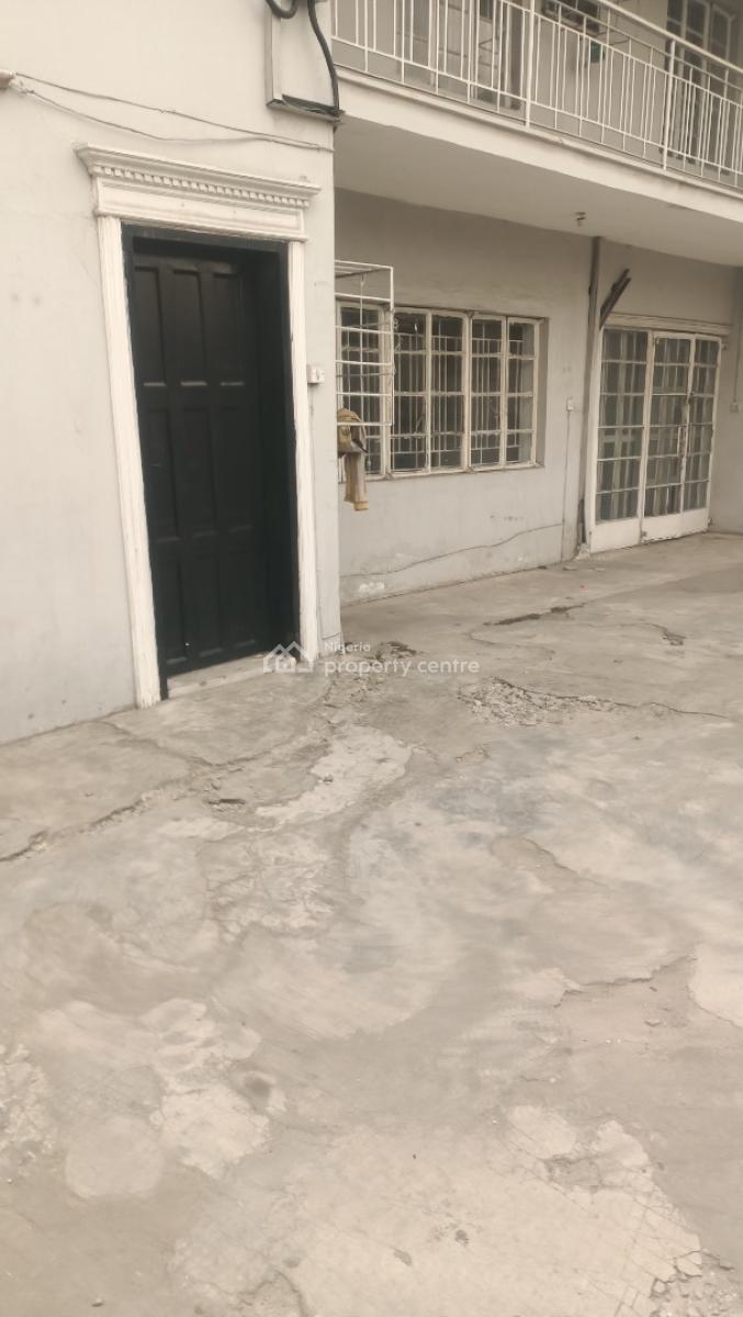 4 Bedroom Commercial Duplex, Ilupeju, Lagos, Commercial Property for Rent