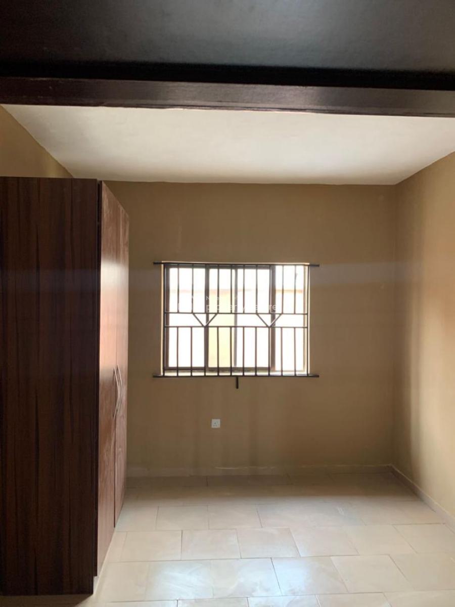 Luxury 3 Bedroom Flat, Omole Phase 2, Ikeja, Lagos, Flat / Apartment for Rent