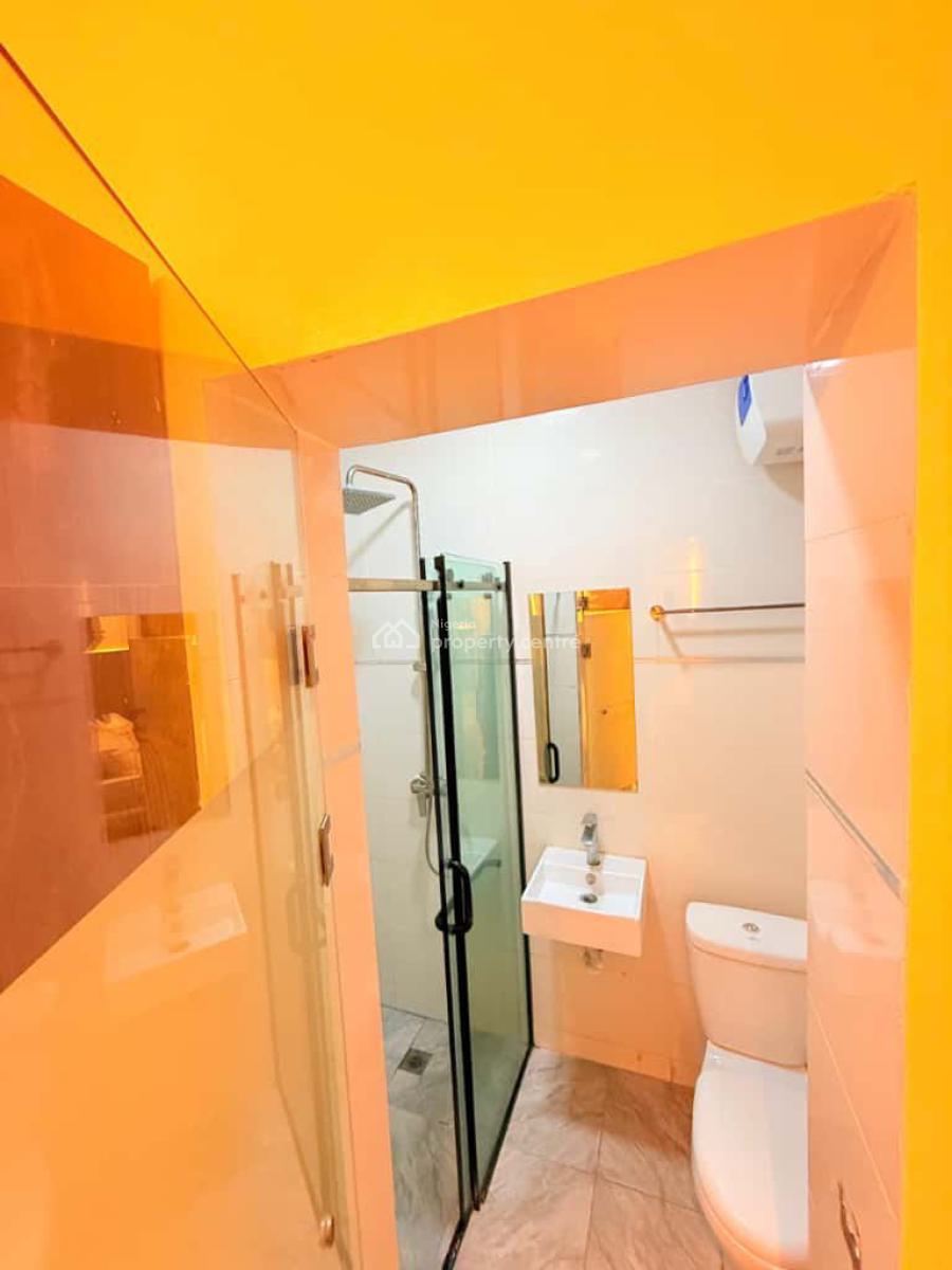 Book This Cozy, Beautiful  Luxurious 2 Bedroom Terrace, Lekki Phase 1, Lekki, Lagos, Flat / Apartment Short Let