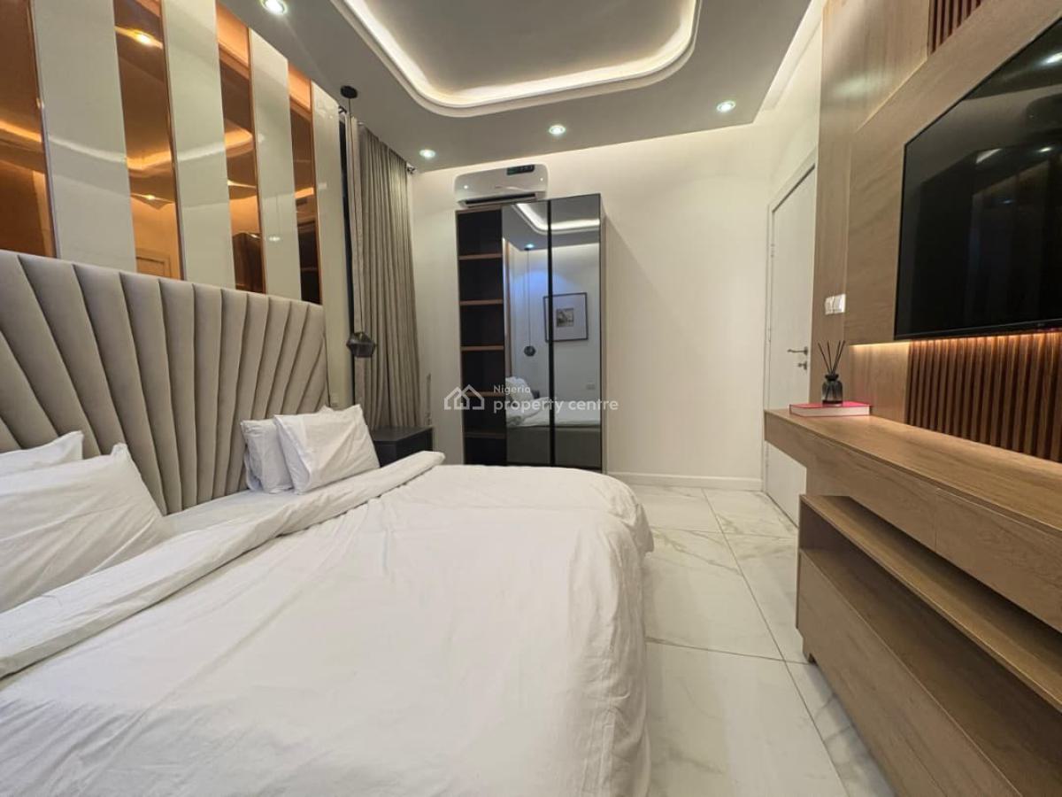 Brand New 1 Bedroom Apartment with Ps5, Swimming Pool and Gym, Lekki Phase 1, Lekki, Lagos, Flat / Apartment Short Let