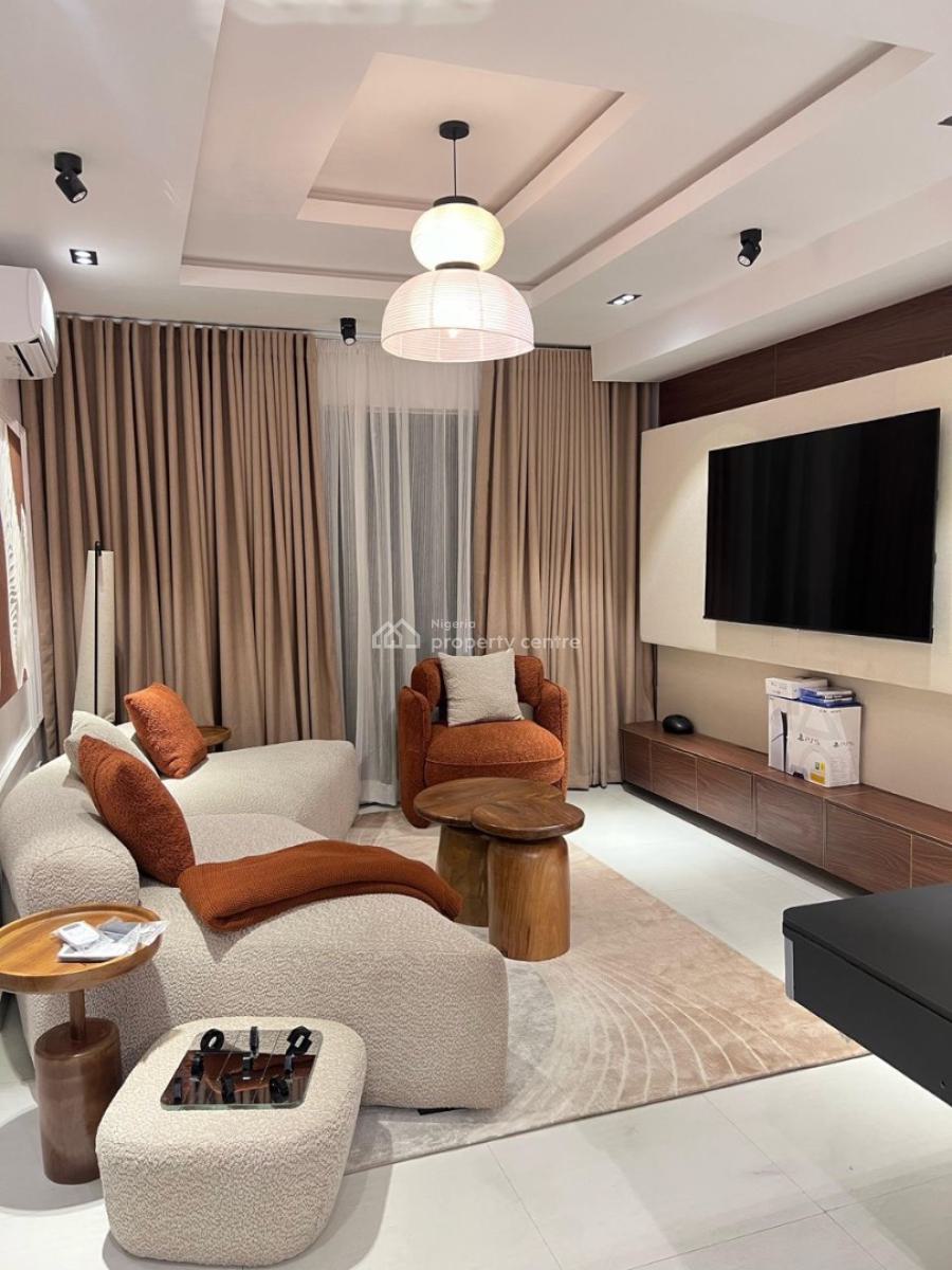 Luxury 2bedroom Apartment with Bathtub,ps5, Swimming Pool,snooker Boar, Lekki Phase 1, Lekki, Lagos, Flat / Apartment Short Let