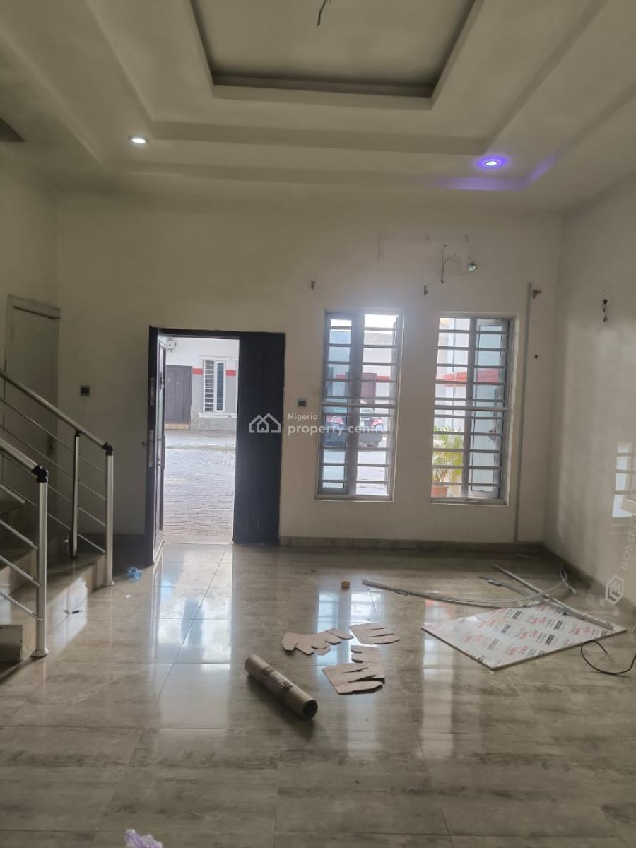 Fully Serviced and Executive 4 Bedroom Terrace Duplex, Pearl Gardens, Orchid Road Lekki, Lekki Expressway, Lekki, Lagos, Terraced Duplex for Rent