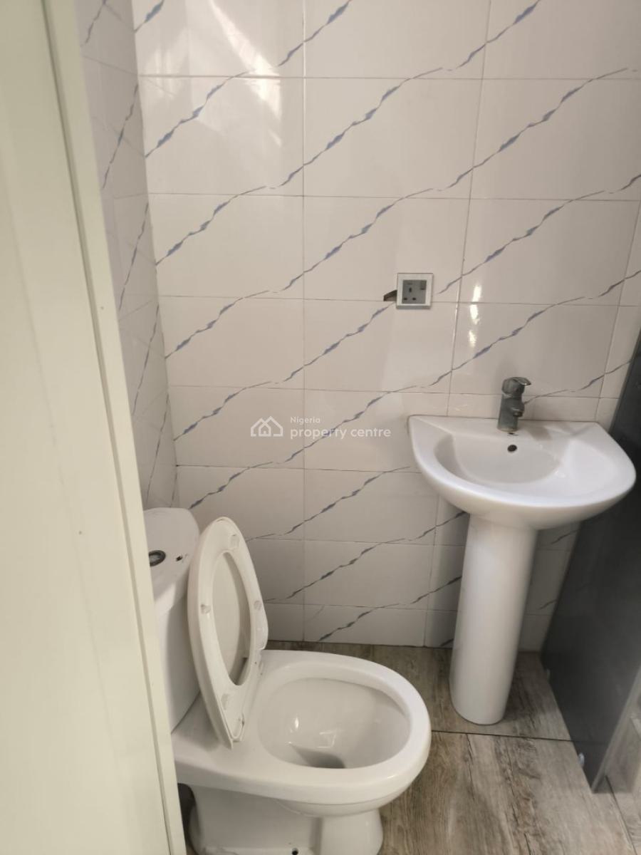 Fully Serviced and Executive 4 Bedroom Terrace Duplex, Pearl Gardens, Orchid Road Lekki, Lekki Expressway, Lekki, Lagos, Terraced Duplex for Rent