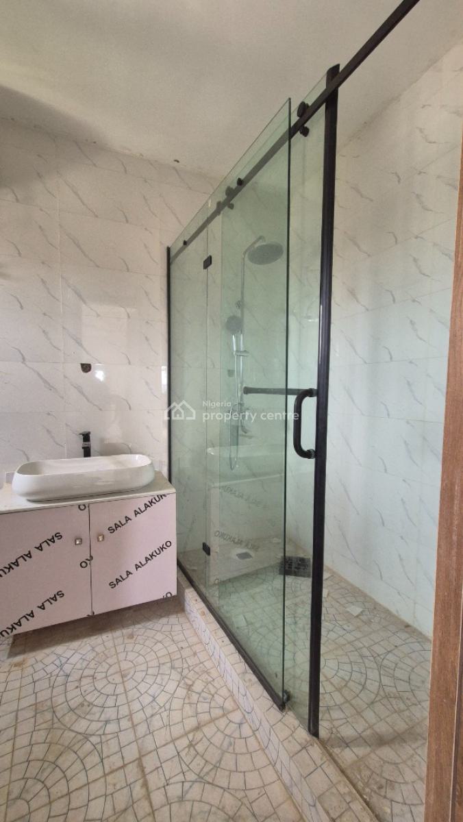 Luxurious 4 Bedroom Penthouse Duplex with a Room  Bq & Elevator, Off Issac John Street Gra Ikeja, Ikeja Gra, Ikeja, Lagos, House for Sale