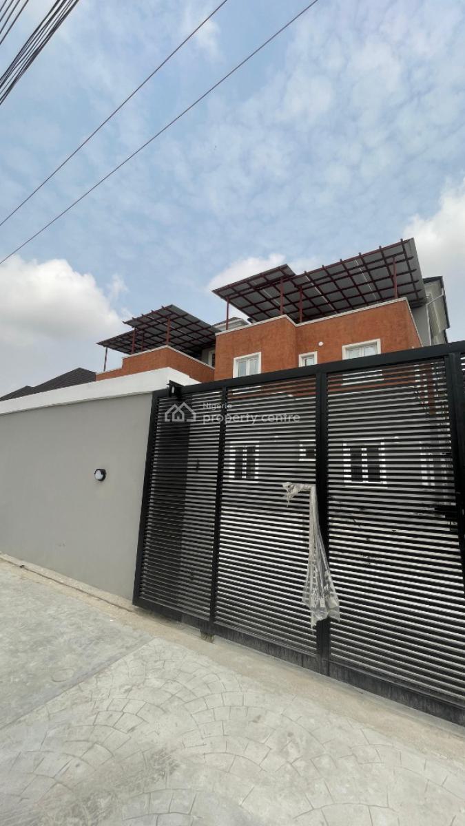 8 Units of 3 Bedroom Apartments with 2 Penthouse, Lekki Phase 1, Lekki, Lagos, Block of Flats for Sale