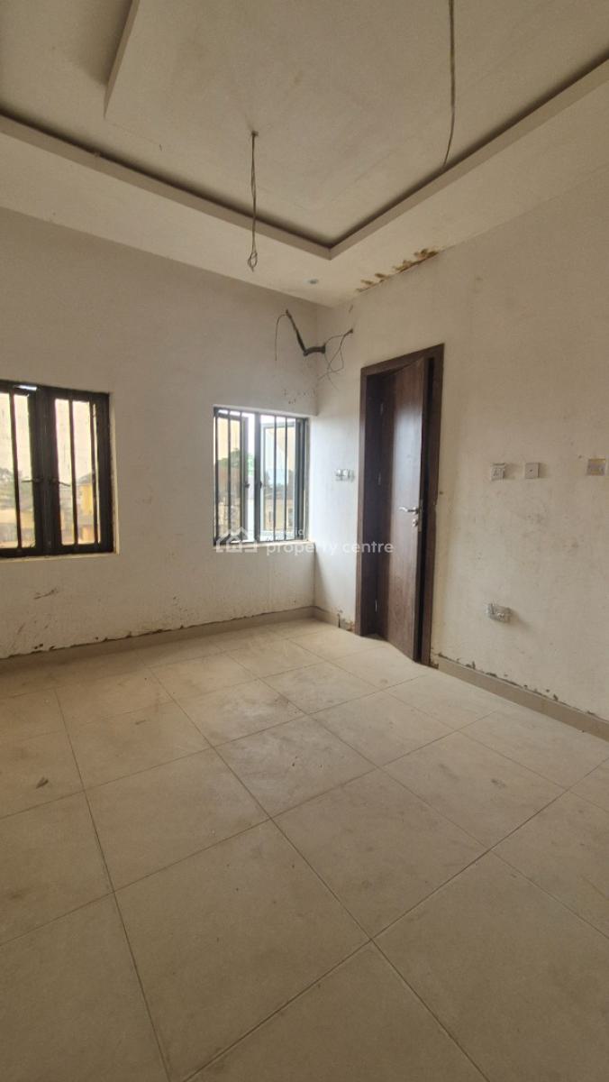 Luxurious 3 Bedroom Flat & a Room  Bq, Elevator & Good Parking  Space, Off Issac John, Ikeja Gra, Ikeja, Lagos, Flat / Apartment for Sale