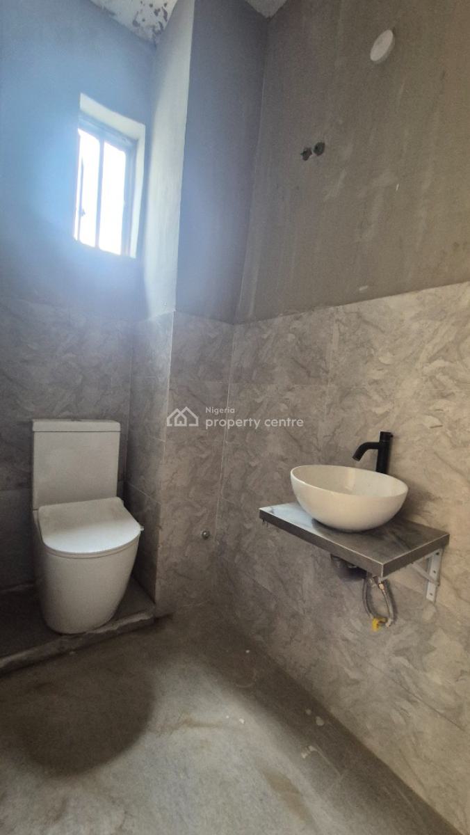 Luxurious 3 Bedroom Flat & a Room  Bq, Elevator & Good Parking  Space, Off Issac John, Ikeja Gra, Ikeja, Lagos, Flat / Apartment for Sale