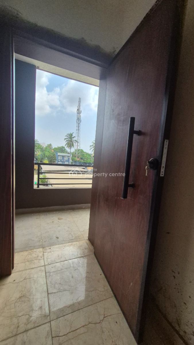 Luxurious 3 Bedroom Flat & a Room  Bq, Elevator & Good Parking  Space, Off Issac John, Ikeja Gra, Ikeja, Lagos, Flat / Apartment for Sale