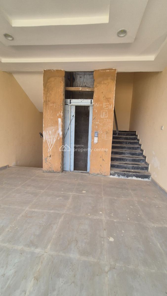 Luxurious 3 Bedroom Flat & a Room  Bq, Elevator & Good Parking  Space, Off Issac John, Ikeja Gra, Ikeja, Lagos, Flat / Apartment for Sale