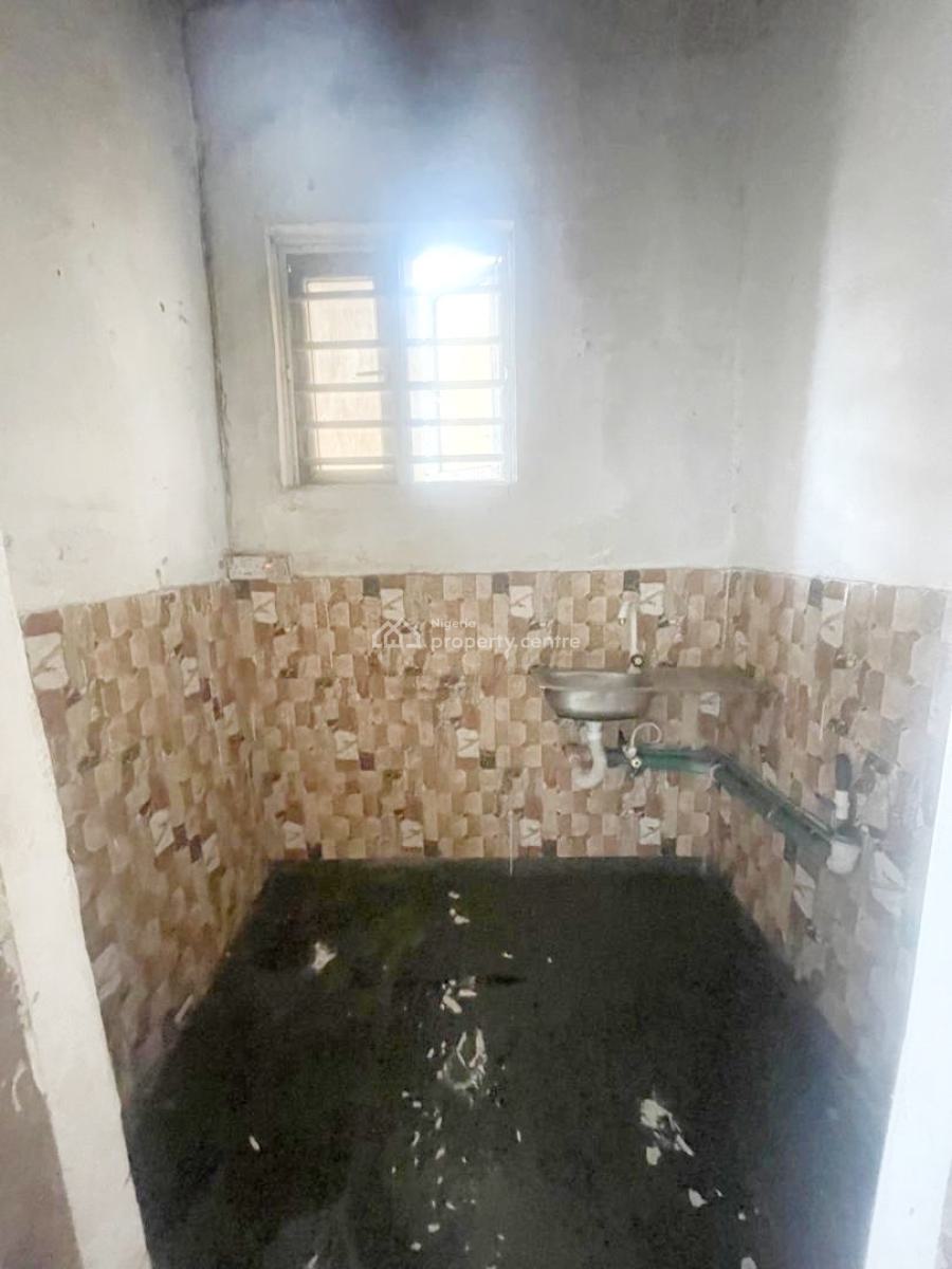 a Well Maintained Spacious Mini Flat, Isheri, Magodo, Lagos, Mini Flat (room and Parlour) for Rent