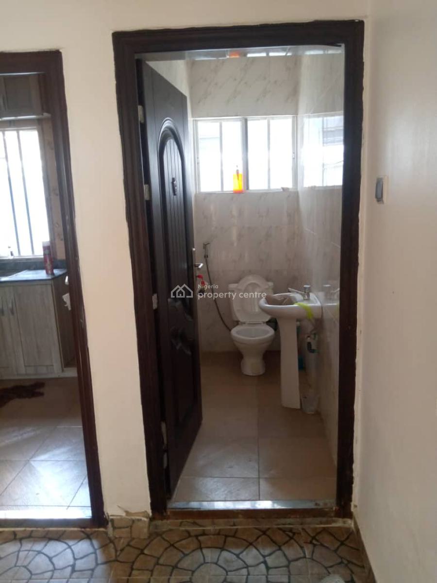 Executive Mini Flat, Lekki Scheme 2 Estate, Abraham Adesanya, Ajah, Lekki Phase 2, Lekki, Lagos, Mini Flat (room and Parlour) for Rent