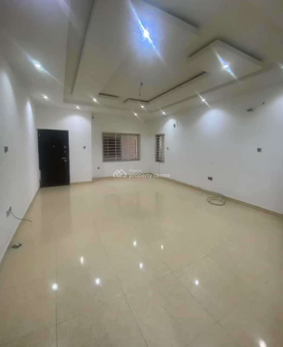 Standard 2 Bedroom Apartment Upstairs, Lekki Scheme 2 Estate, Abraham Adesanya, Ajah, Lekki Phase 2, Lekki, Lagos, Flat / Apartment for Rent