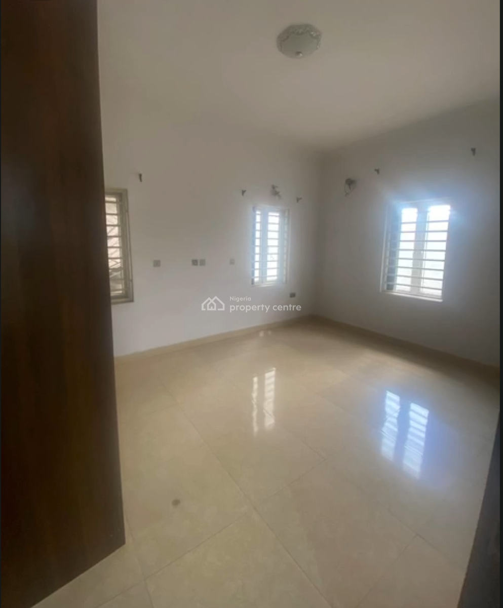 Standard 2 Bedroom Apartment Upstairs, Lekki Scheme 2 Estate, Abraham Adesanya, Ajah, Lekki Phase 2, Lekki, Lagos, Flat / Apartment for Rent