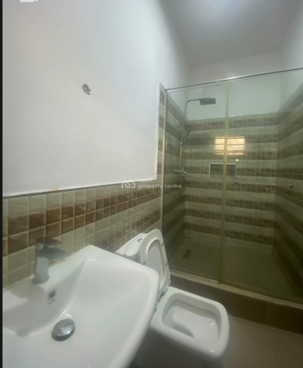 Standard 2 Bedroom Apartment Upstairs, Lekki Scheme 2 Estate, Abraham Adesanya, Ajah, Lekki Phase 2, Lekki, Lagos, Flat / Apartment for Rent