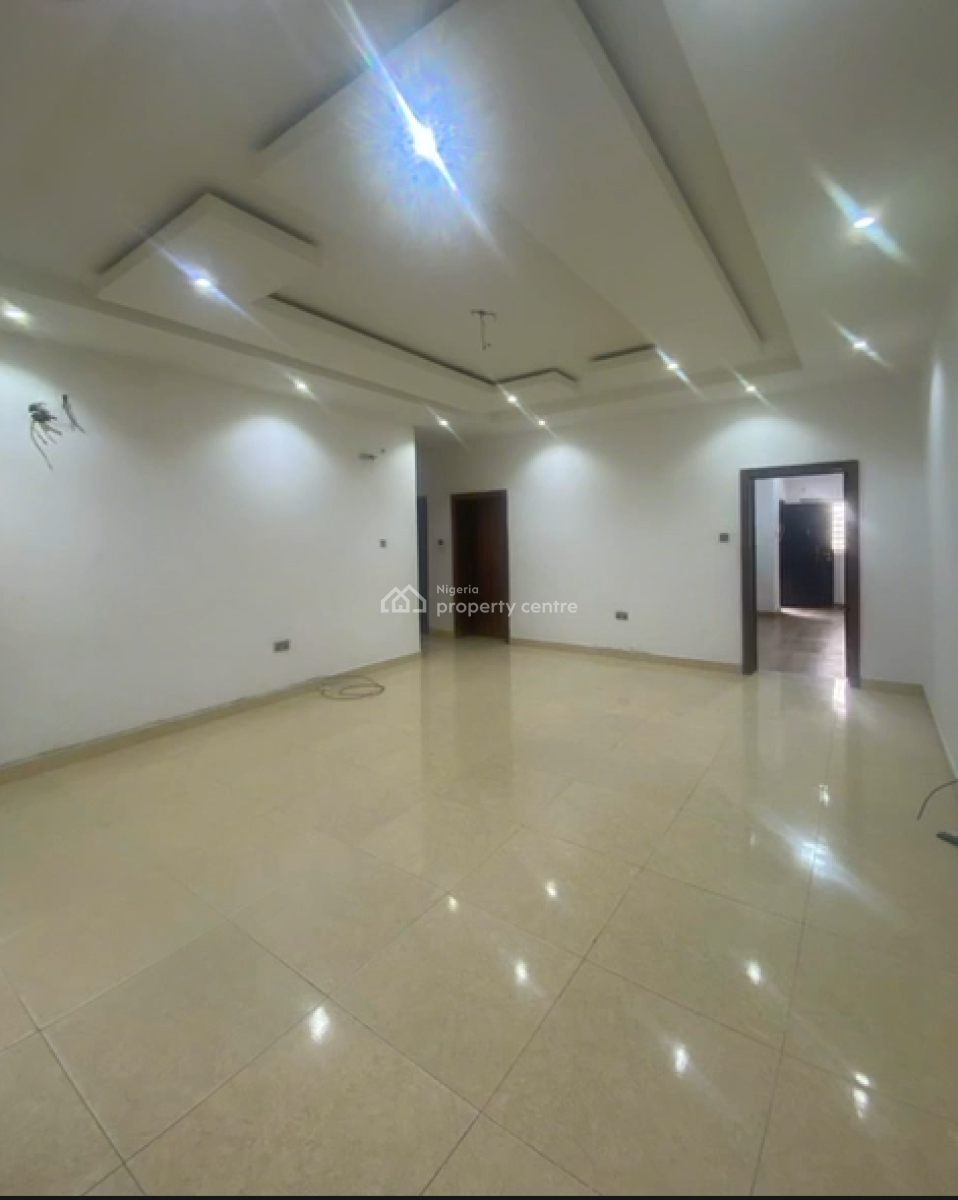 Standard 2 Bedroom Apartment Upstairs, Lekki Scheme 2 Estate, Abraham Adesanya, Ajah, Lekki Phase 2, Lekki, Lagos, Flat / Apartment for Rent