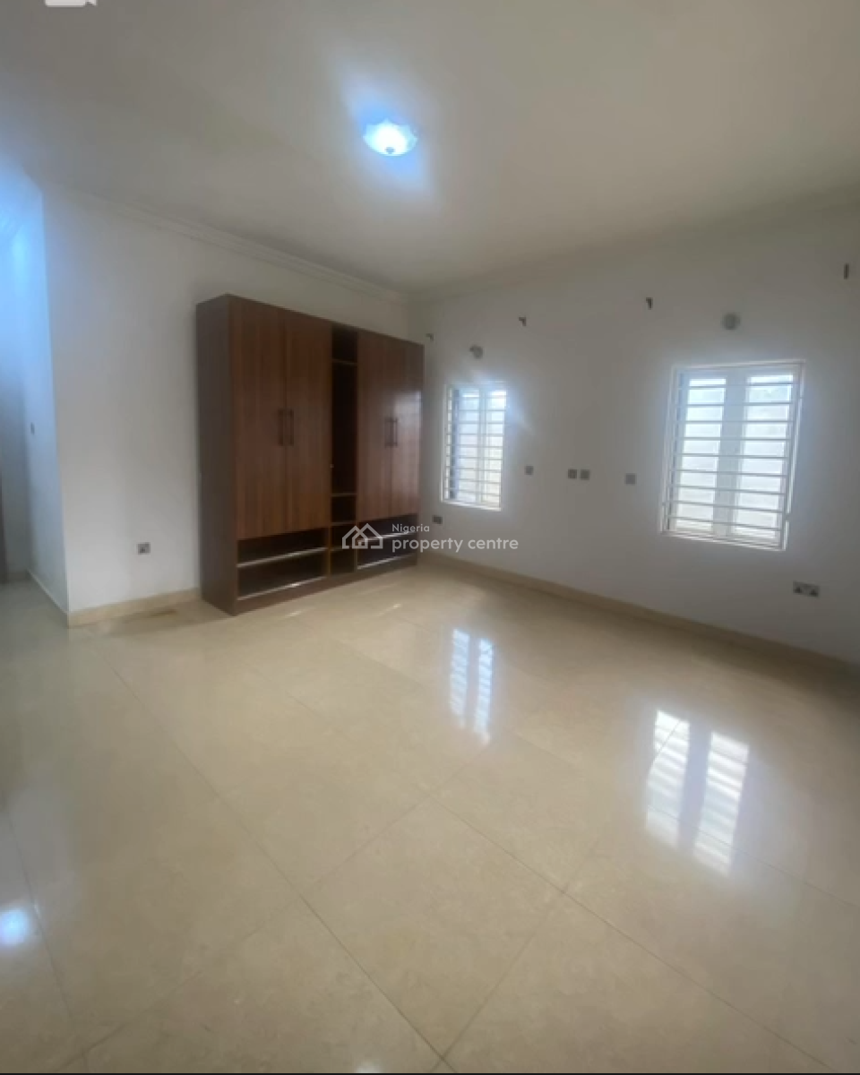 Standard 2 Bedroom Apartment Upstairs, Lekki Scheme 2 Estate, Abraham Adesanya, Ajah, Lekki Phase 2, Lekki, Lagos, Flat / Apartment for Rent