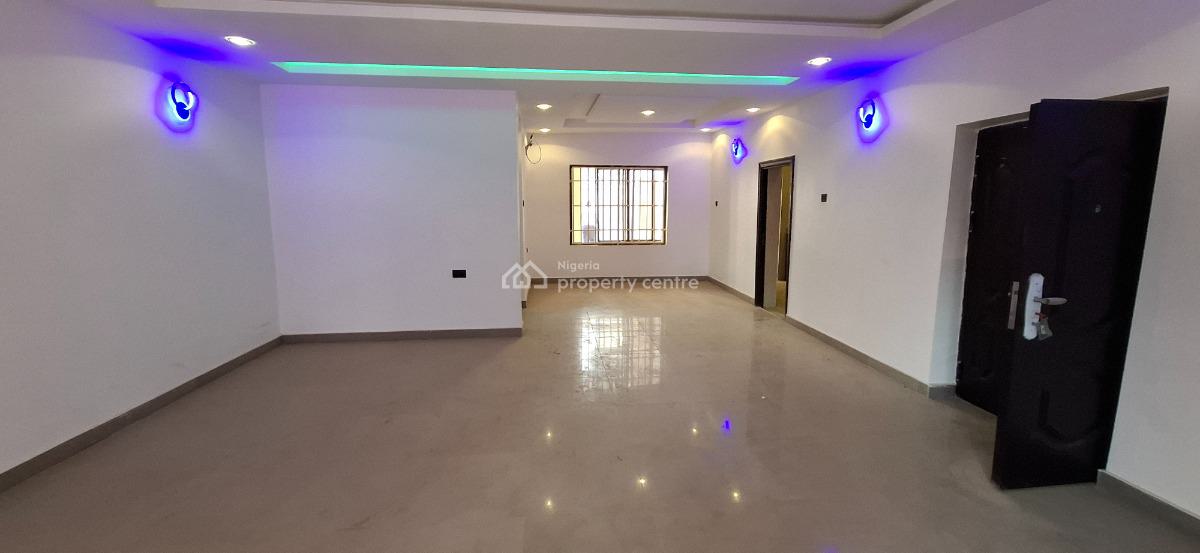 Standard 3 Bedroom Apartment with Bq, Gilmore, Jahi, Abuja, Flat / Apartment for Rent