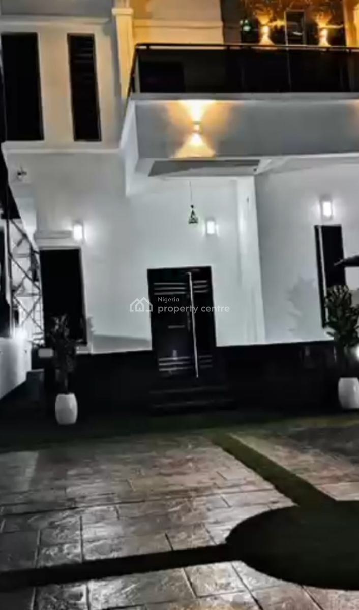 5-bedroom Home with Bq, Situated in a Secure Estate in Lekki & Ajah, L, Ajah, Lagos, Detached Duplex Short Let